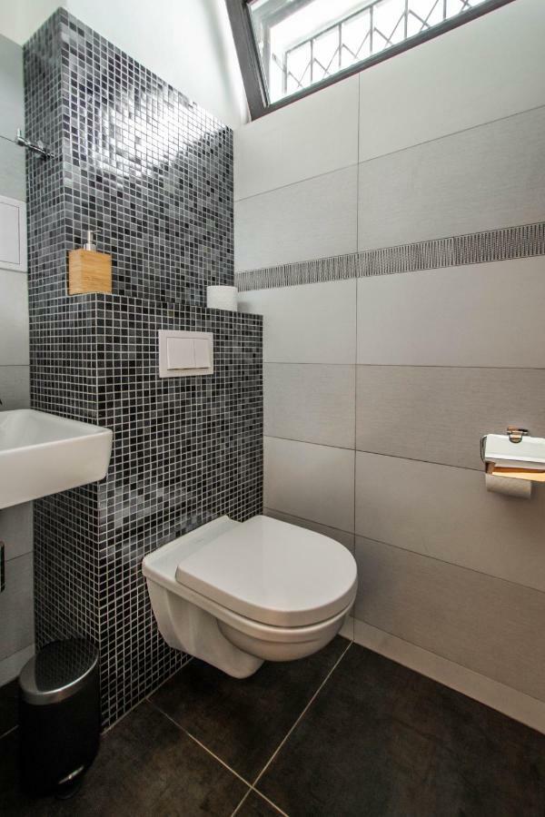 Stylish Apartments Close To Eden Garden 프라하 외부 사진